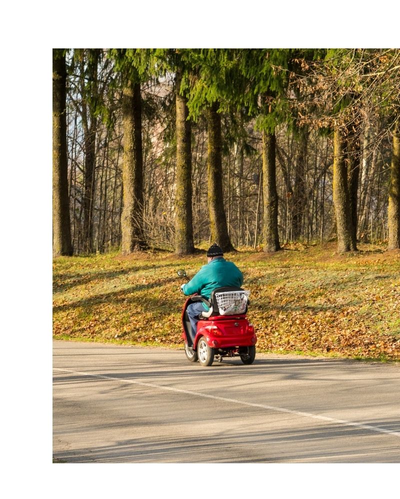 Dopady nové právní úpravy vymezení a podmínek provozu elektrických vozíků v silničním zákoně | Canva